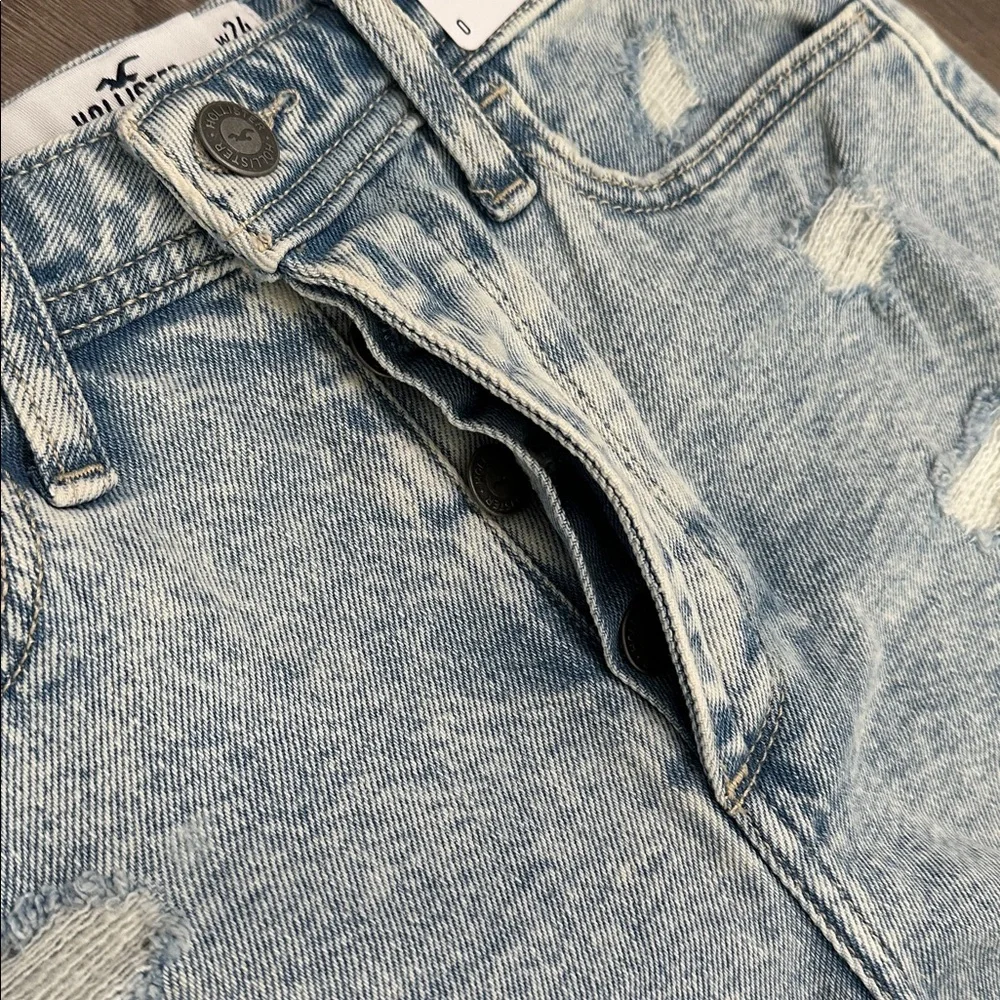 Hollister Curvy Ultra High Rise 3